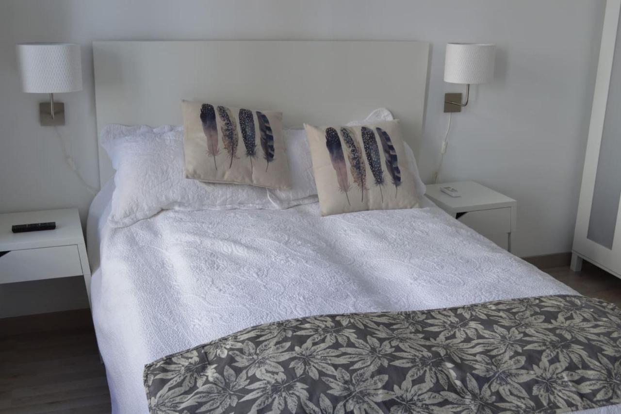 Modern Studio Flat Close To Plaza Merced Málaga Buitenkant foto